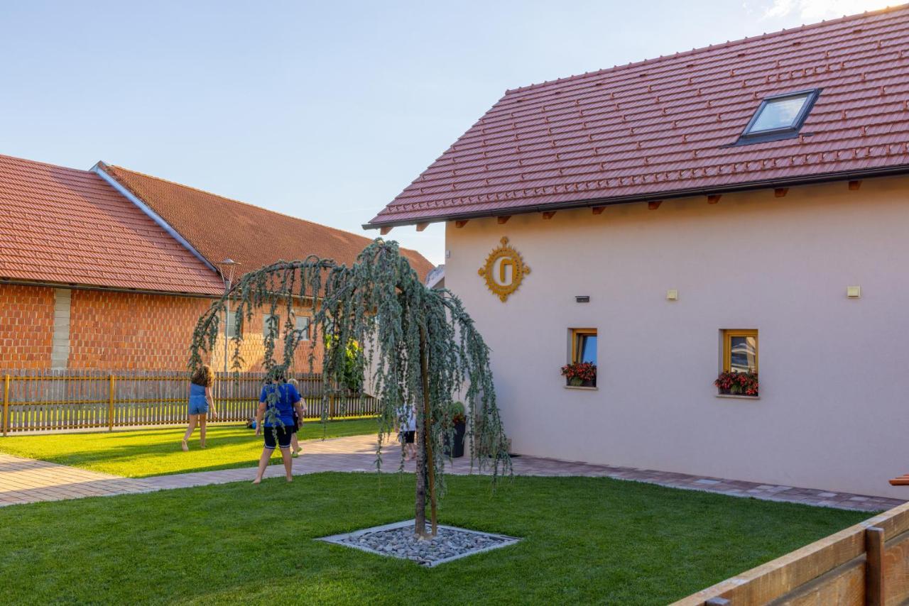 Apartments Galunder Veržej Extérieur photo
