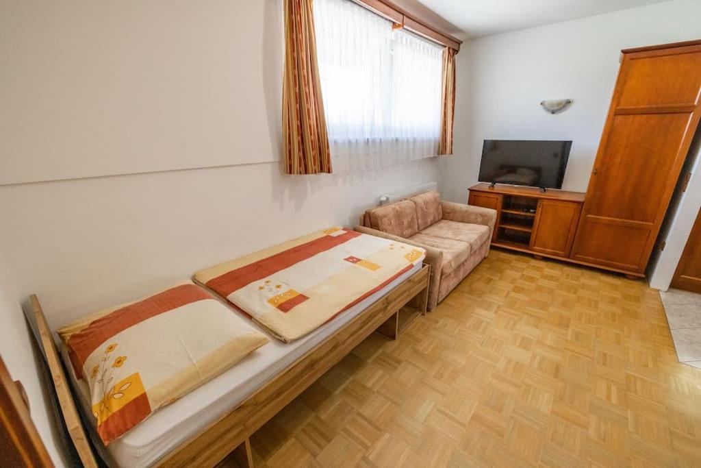 Apartments Galunder Veržej Extérieur photo